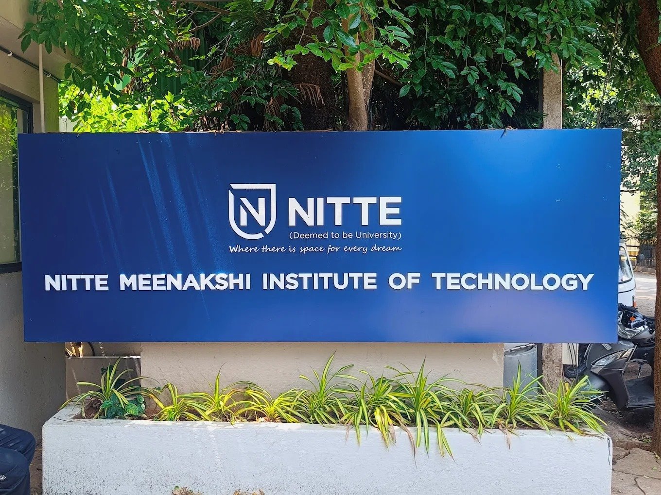 Nitte Meenakshi Institute of Technology (NMIT)